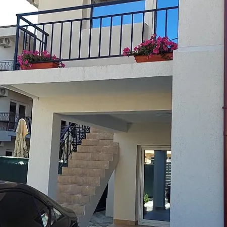 בית הארחה Casa Betty